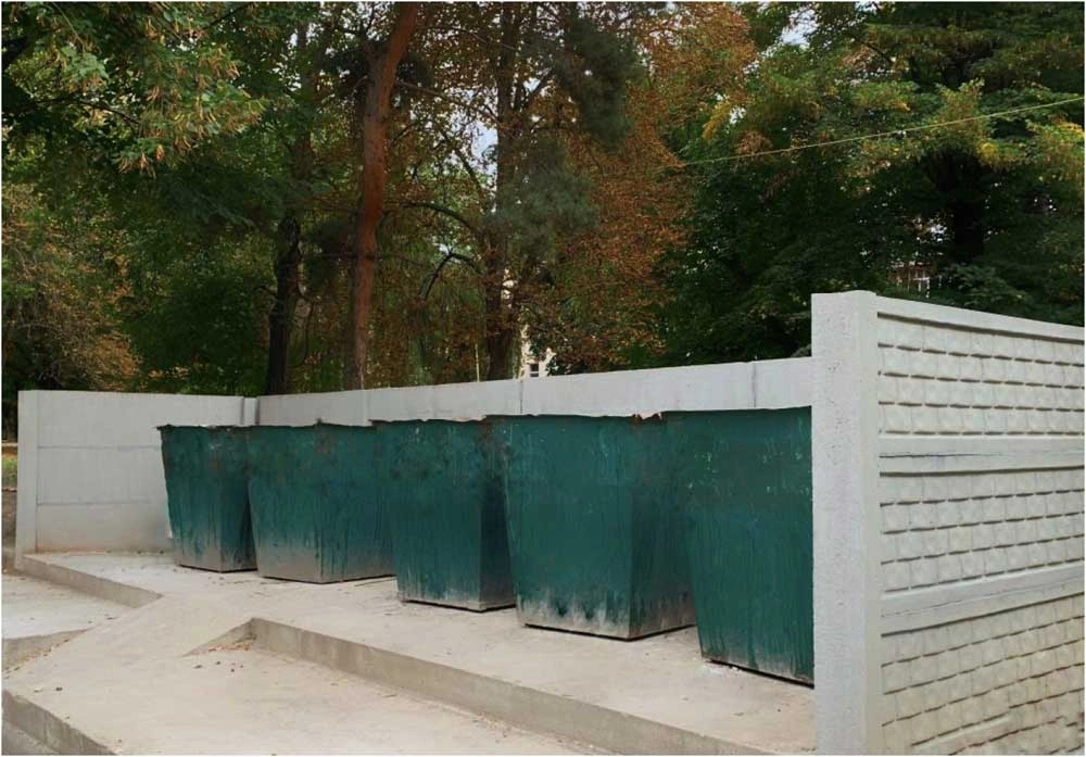 Расстояние от строений до мусорных баков